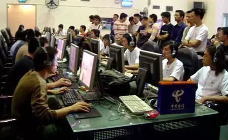 积极出击的 积极出击的