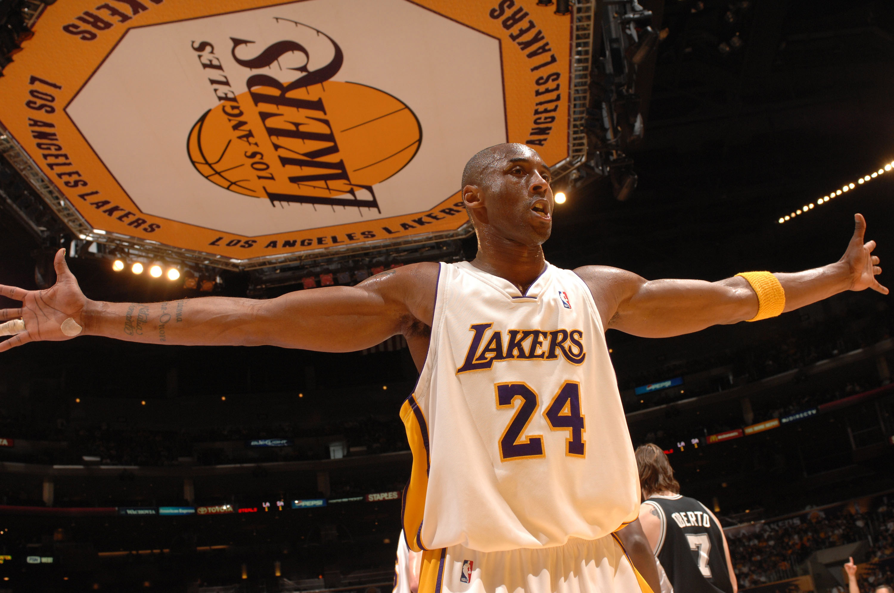 选择持牌 选择持牌